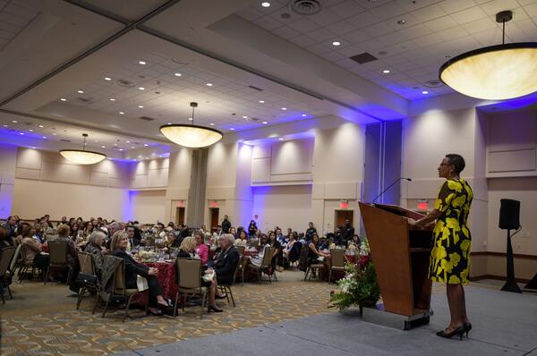Dean Deas speaking to the audience at the 2022 Gala